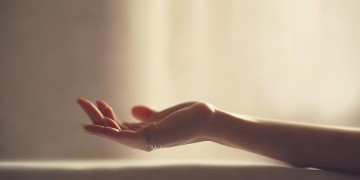 放一个手心的温柔究竟是哪首歌？